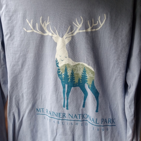 Mt. Rainer National Park EST. 1899 T-Shirt - Picture 2 of 4